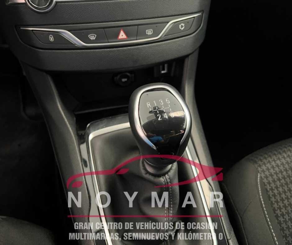 Peugeot 308 Active - Image 4