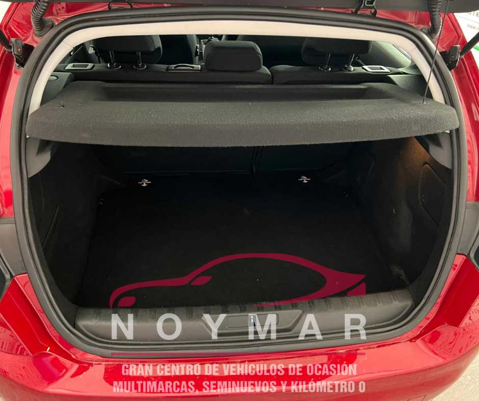 Peugeot 308 Active - Image 2