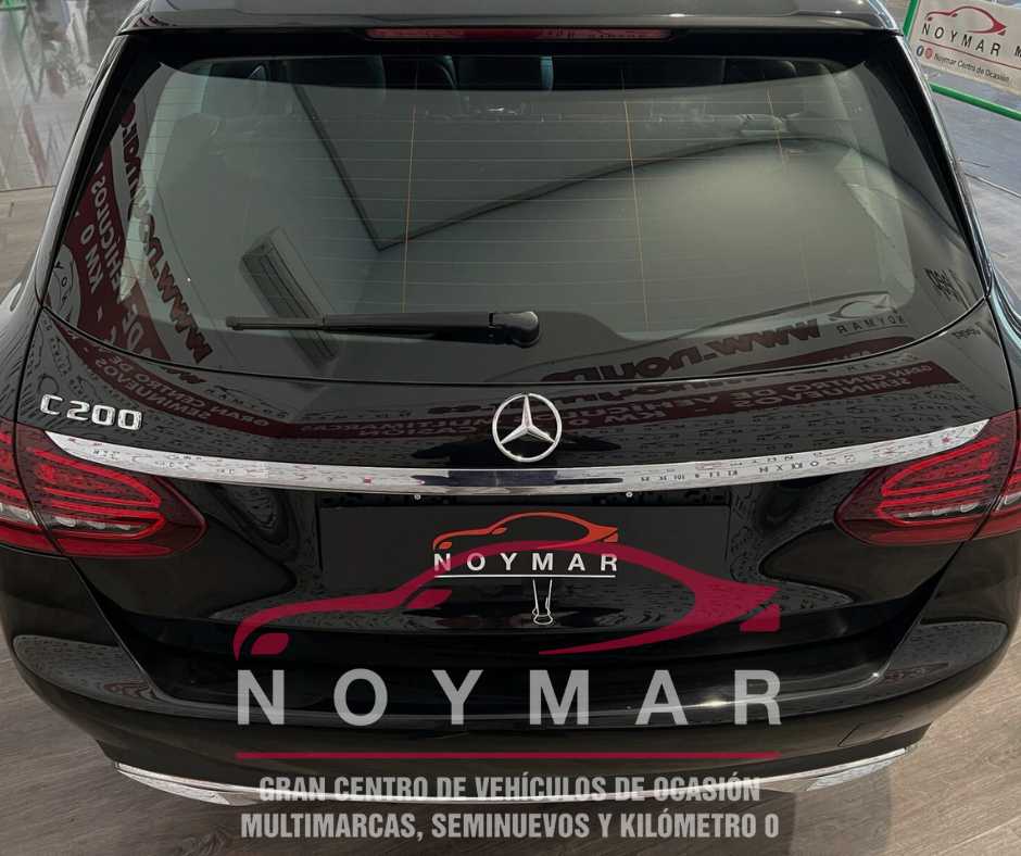 Mercedes C200 - Image 4