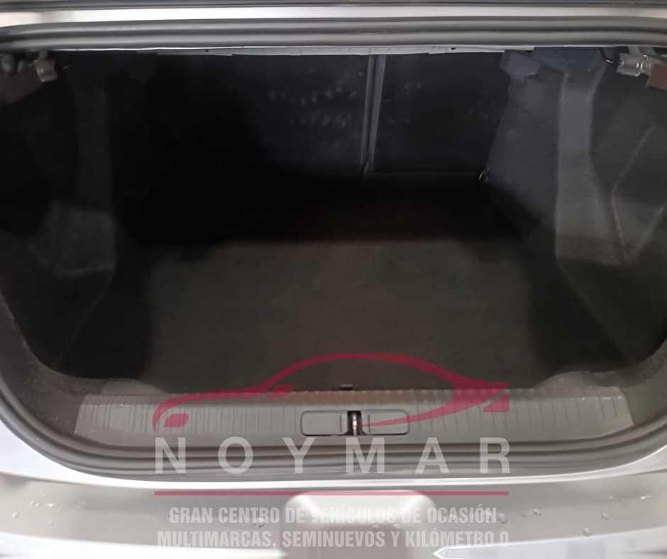Citroen C4 X Plus - Image 8