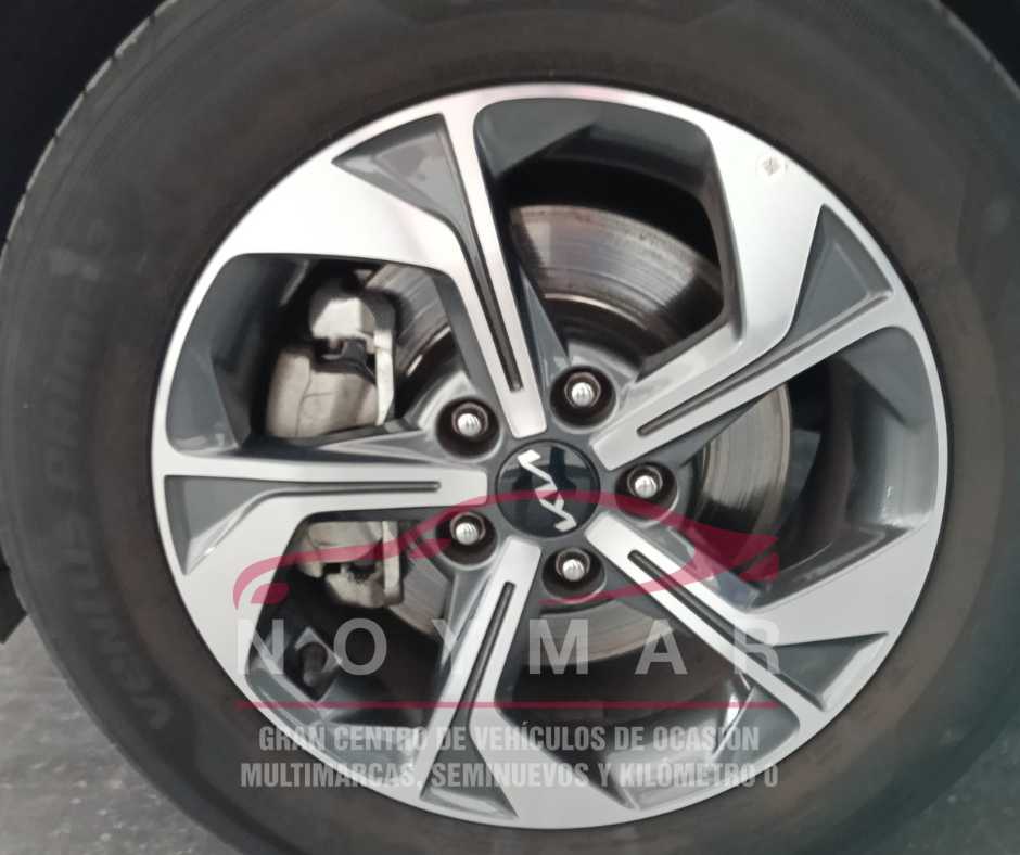 Kia XCeed Drive TGDI - Image 9