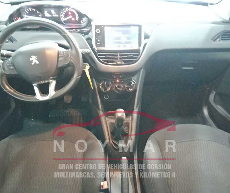 Peugeot 208 Signature - Image 7