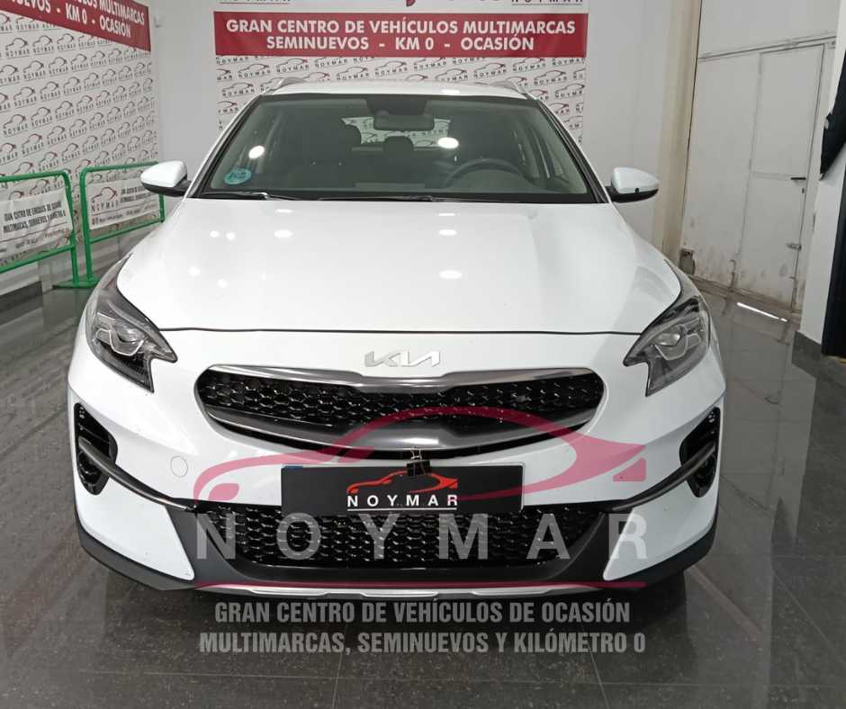 Kia XCeed Concept - Image 2