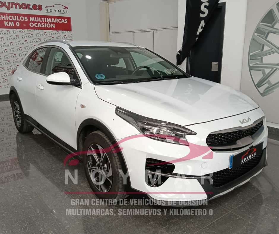 Kia XCeed Concept - Image 3