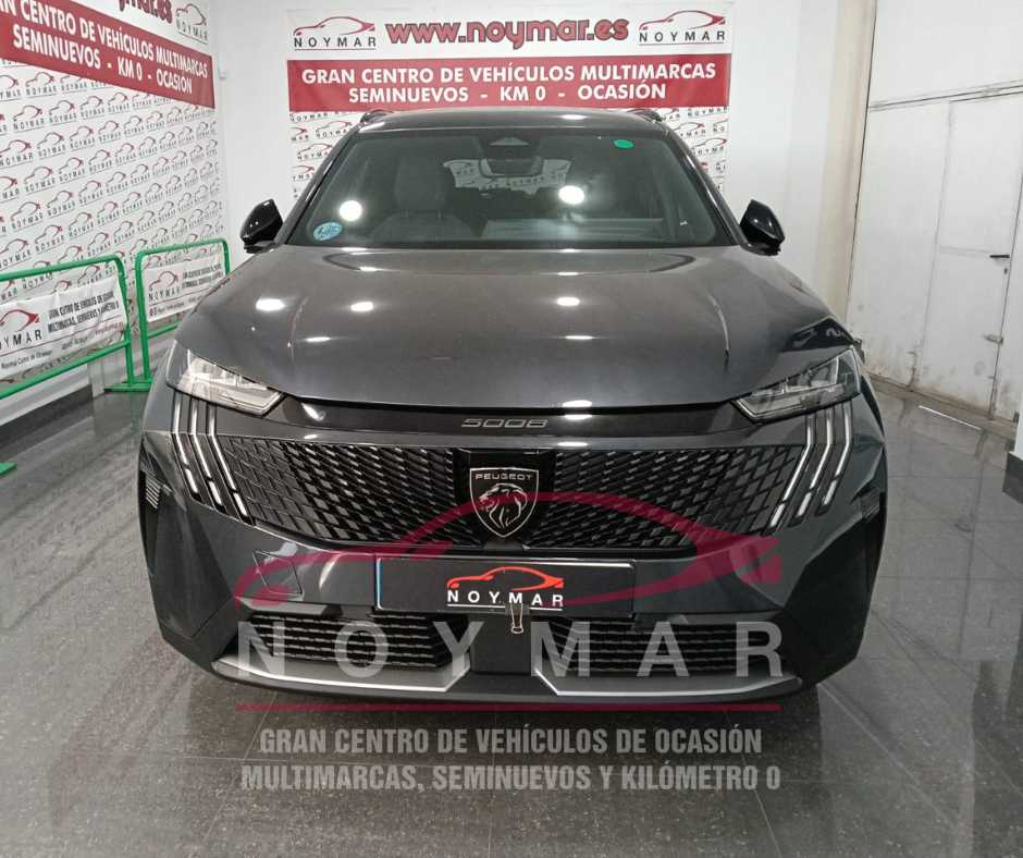 Peugeot 5008 Allure Automático - Image 4