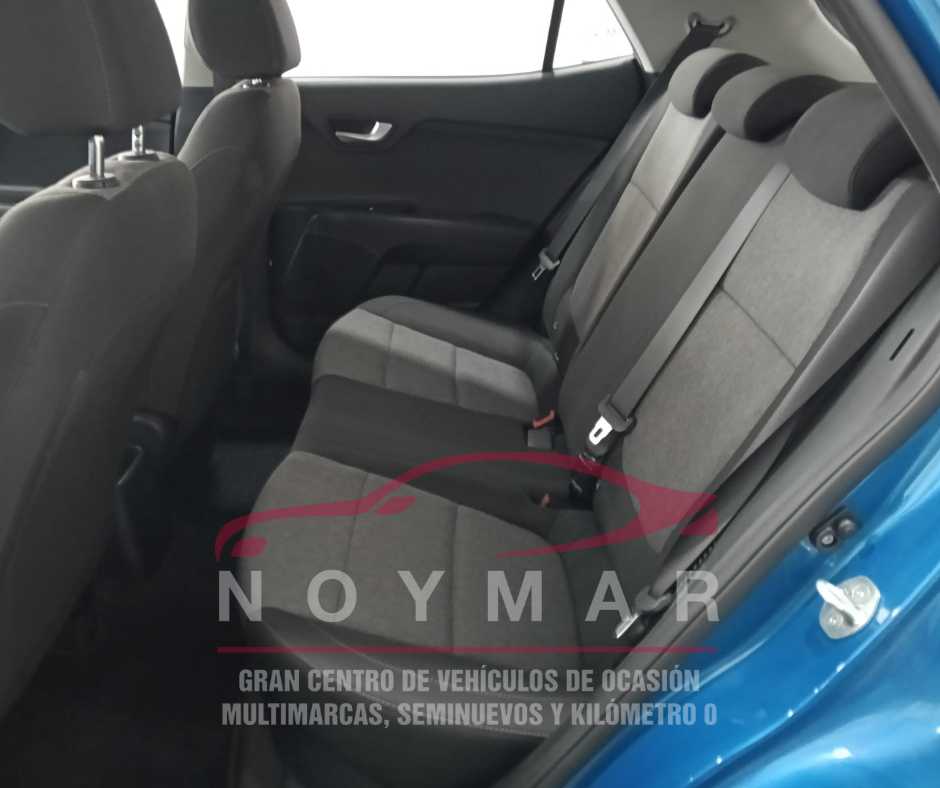 Kia Stonic Azul - Image 7